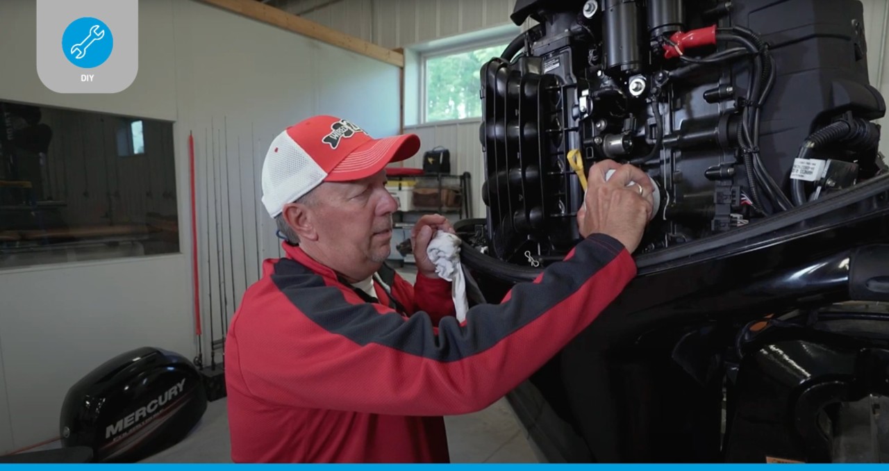 How To Change Mercury 150 FourStroke Oil and Filter